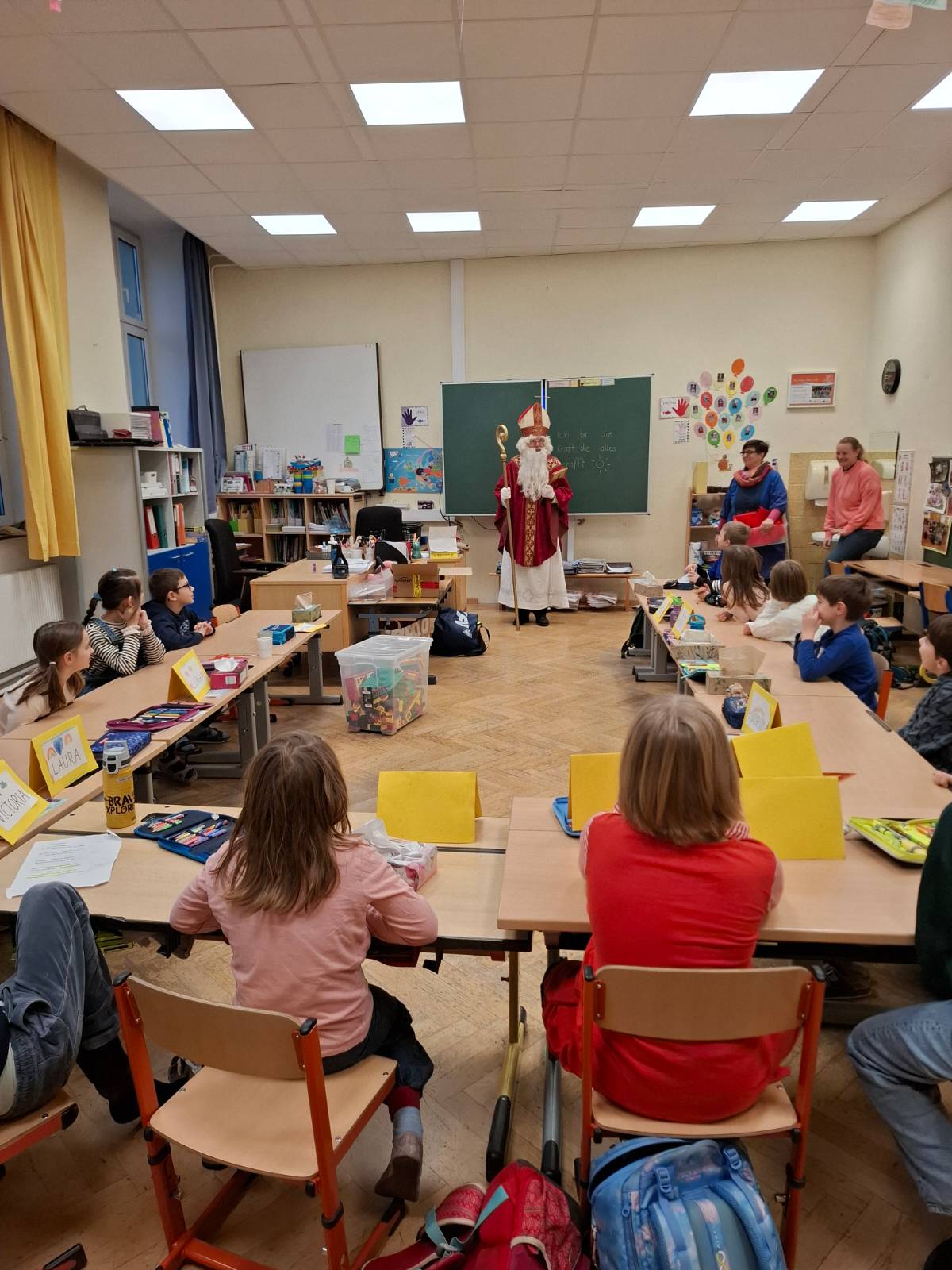 Nikolo in der VS
